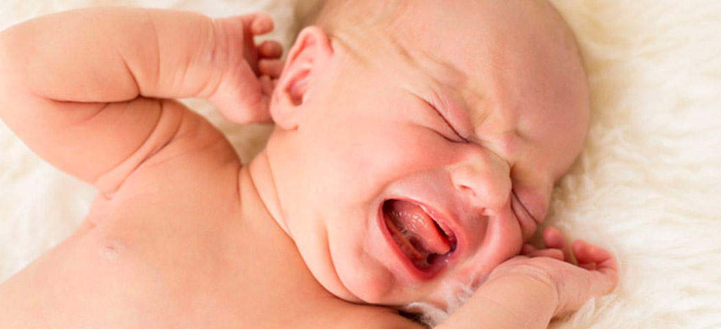 Neonati e coliche: tutto ciò che c’è da sapere