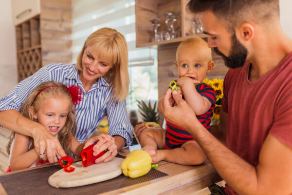 Bambini a tavola