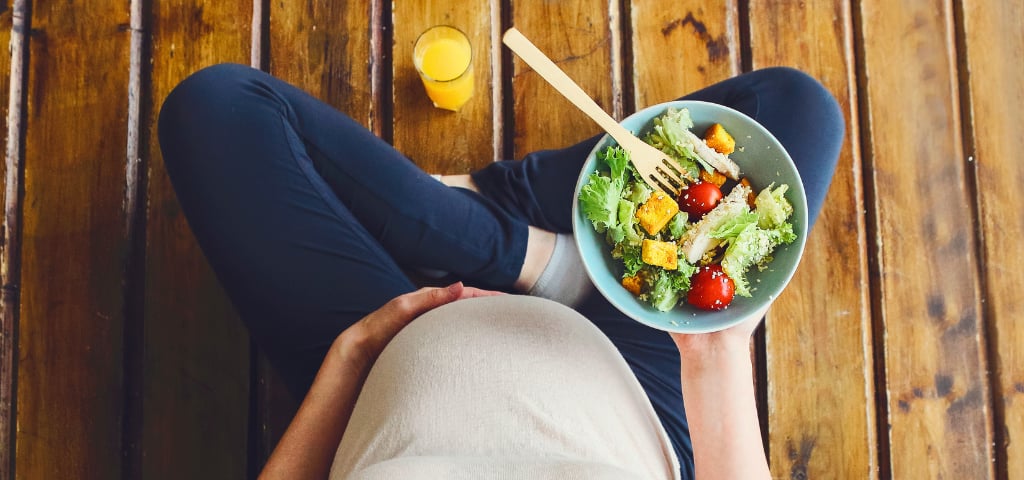 Cosa mangiare in gravidanza: nutrienti essenziali mese per mese